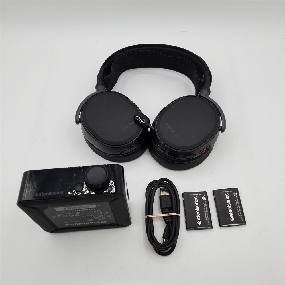 SteelSeries Arctis Pro Wireless Gaming Headset Bluetooth for PS4/5, PC - Black