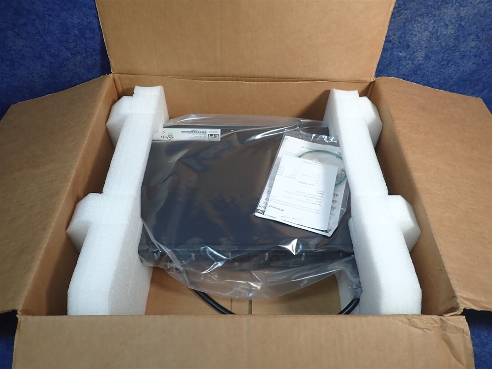 Chatsworth E0-1243-C Basic eConnect PDU, Black, 1U (Q63)