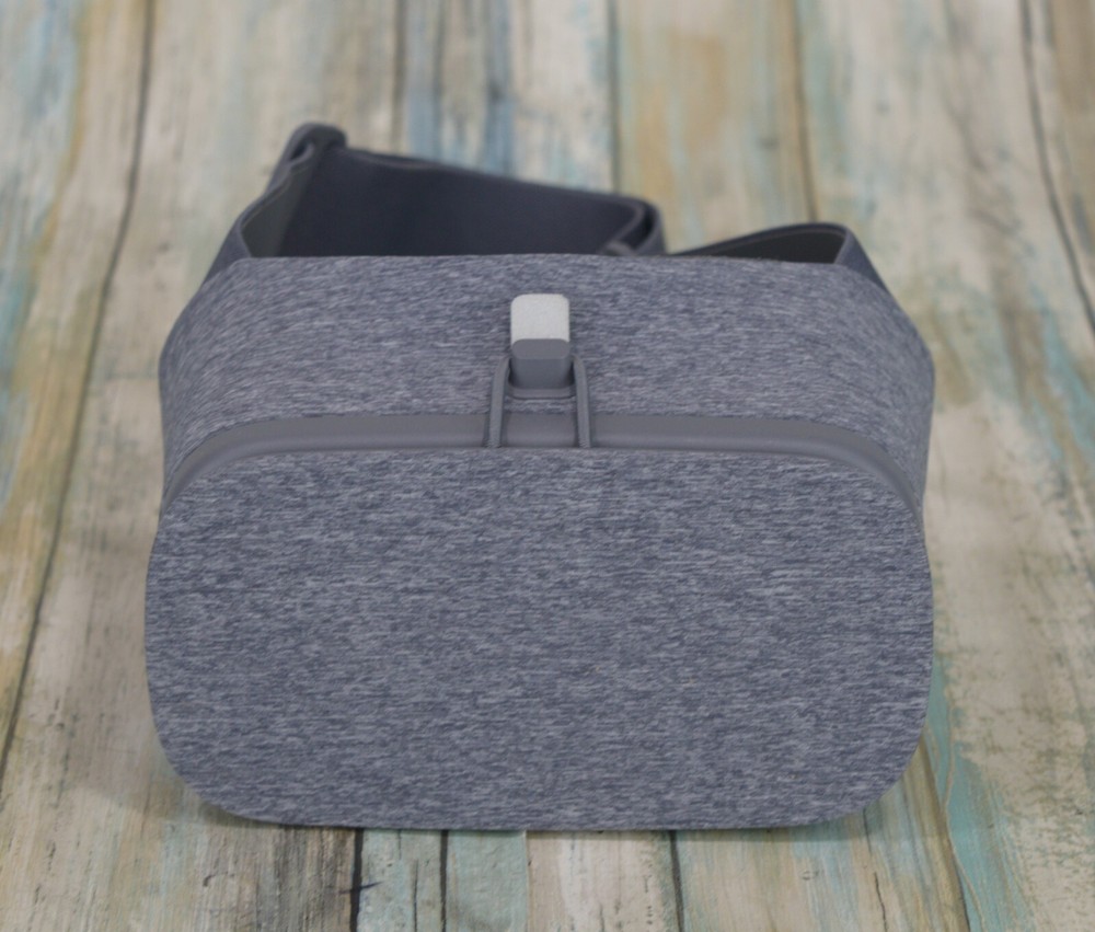Google Daydream View VR Headset Grey Slate Smartphone Virtual Reality Controller