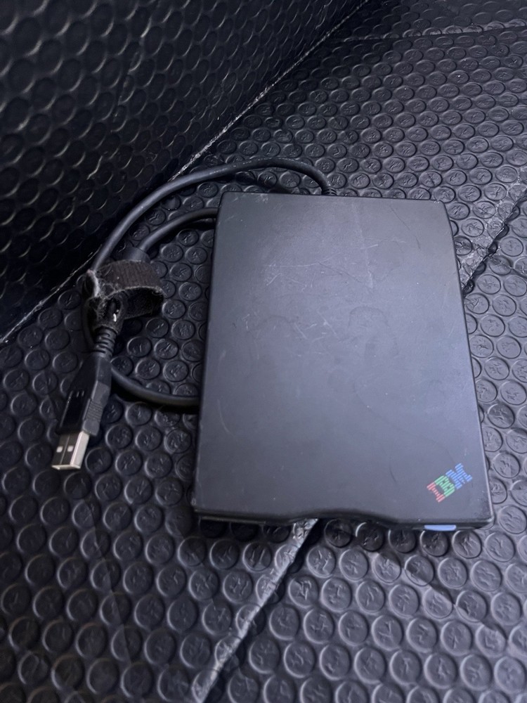 IBM USB Portable Diskette Drive Floppy Disk 3.5”