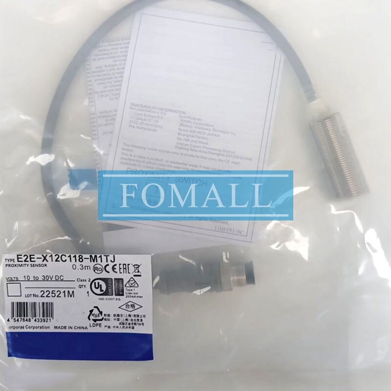 1Pcs New Proximity switch sensor E2E-X12C118-M1TJ 0.3M