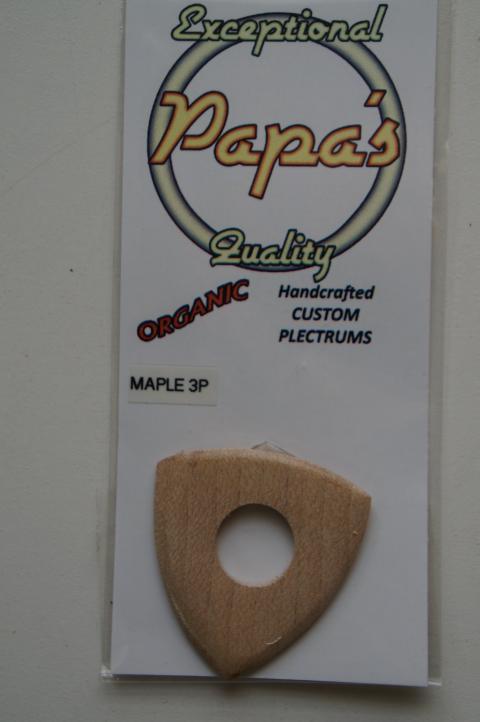 Papas Organic Maple Guitar Pick