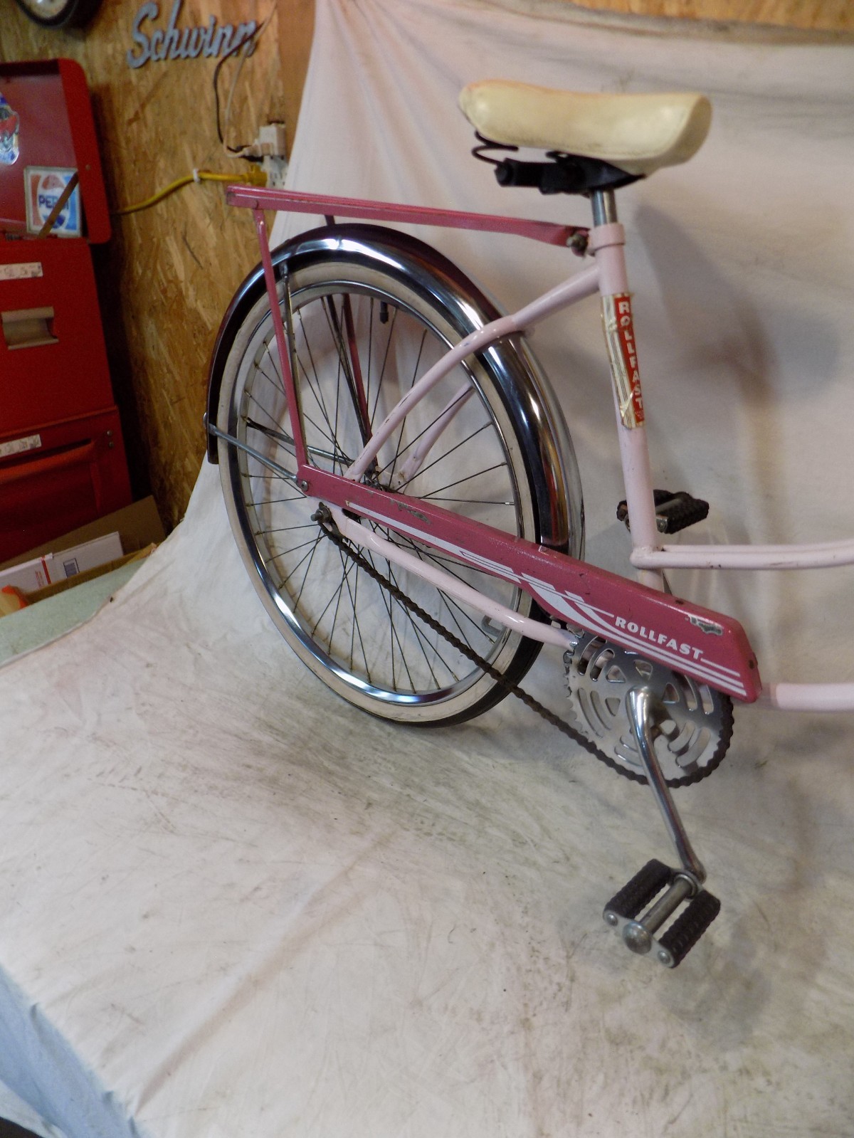 1960s ROLLFAST PINK LADIES TANK BIKE JC HIGGINS MURRAY JET RACK VINTAGE CUTE!