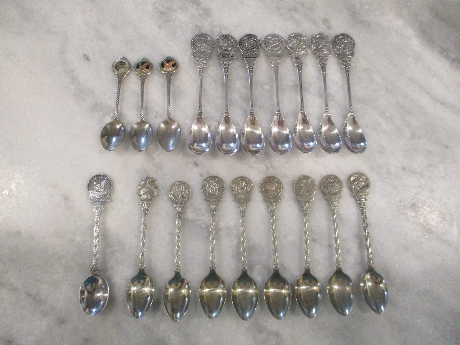 APOLLO SKYLAB MISSION SOUVENIR SPOONS SET(18) +STERLING APOLLO 11 ENAMEL-HOLLAND