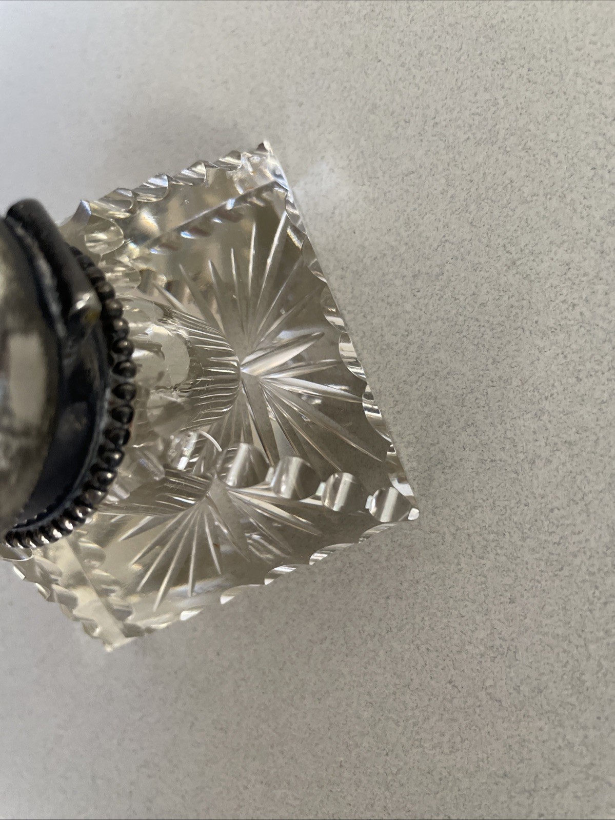 ANTIQUE RARE STAR CUBED CUTBASE SILVER VICTORIAN LADY TOP HINGED SILVER INKWELL