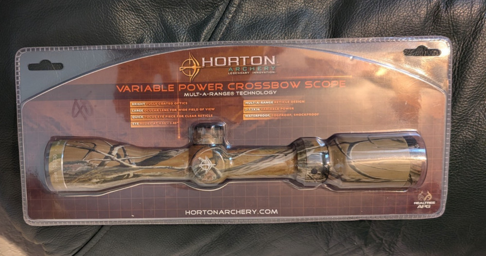 Horton 2-7  Variable x 32 Crossbow Scope Mult-A-Range Model SS330 Unopened