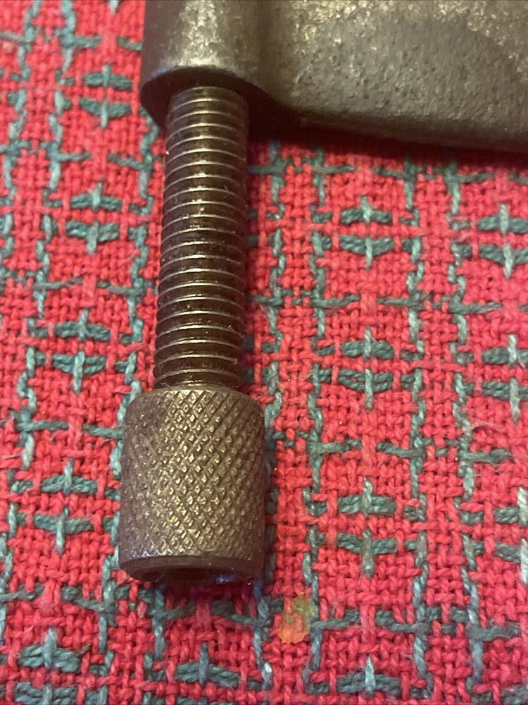 Vintage 🇺🇸 2 1/2” C Clamp USA
