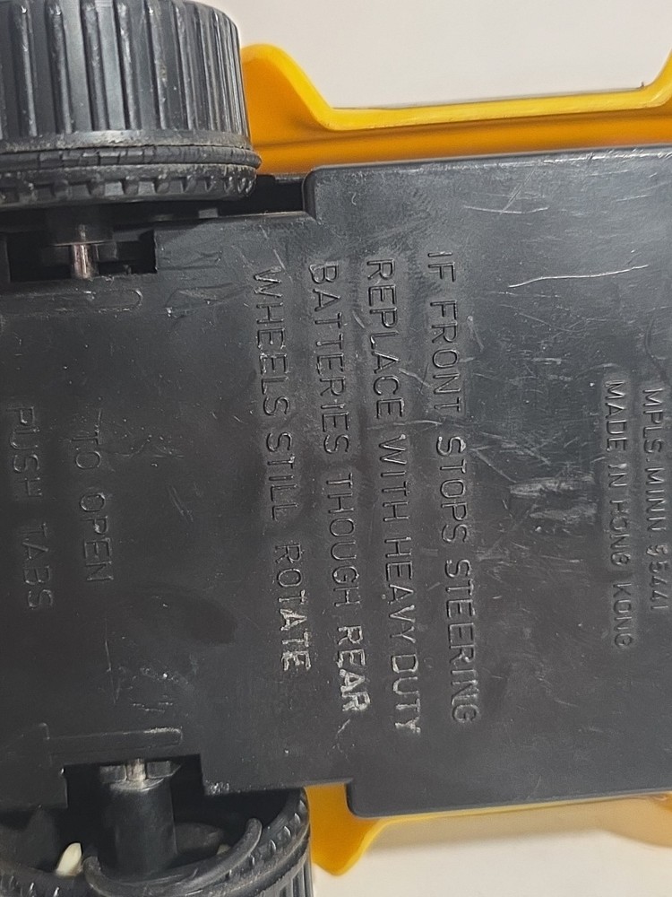 Vintage 1978 Scharper Max Machine Remote Control Van 8” long no controller