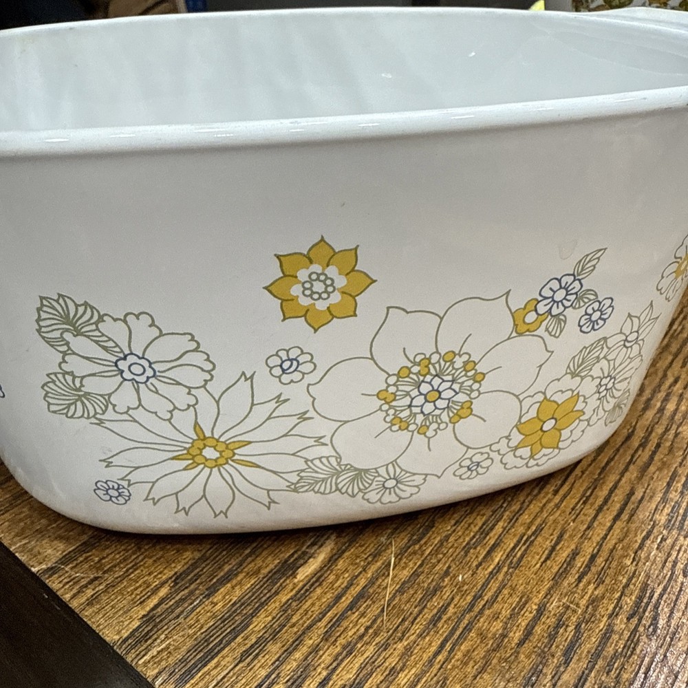 CorningWare A-3-B Wildflower Casserole Dish 3 Quart