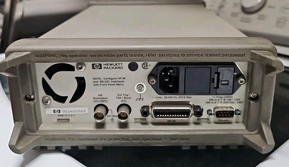 HP Agilent 33120A 15 MHz Function Arbitrary Waveform Generator - Excellent Cond.