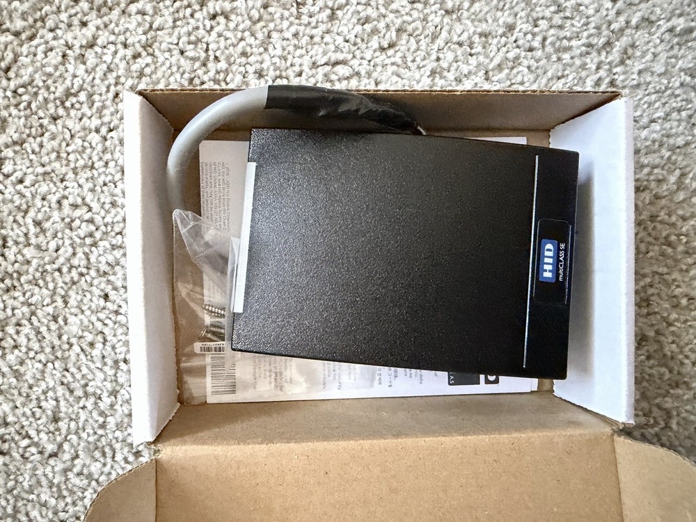 HID Signo Reader 40 RFID Reader Access Control Device 40NKS-30000K00