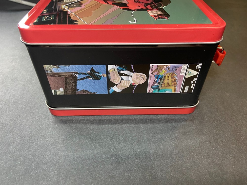 MARVEL Comics DAREDEVIL LUNCH BOX & THERMOS Previews Exclusive NEW
