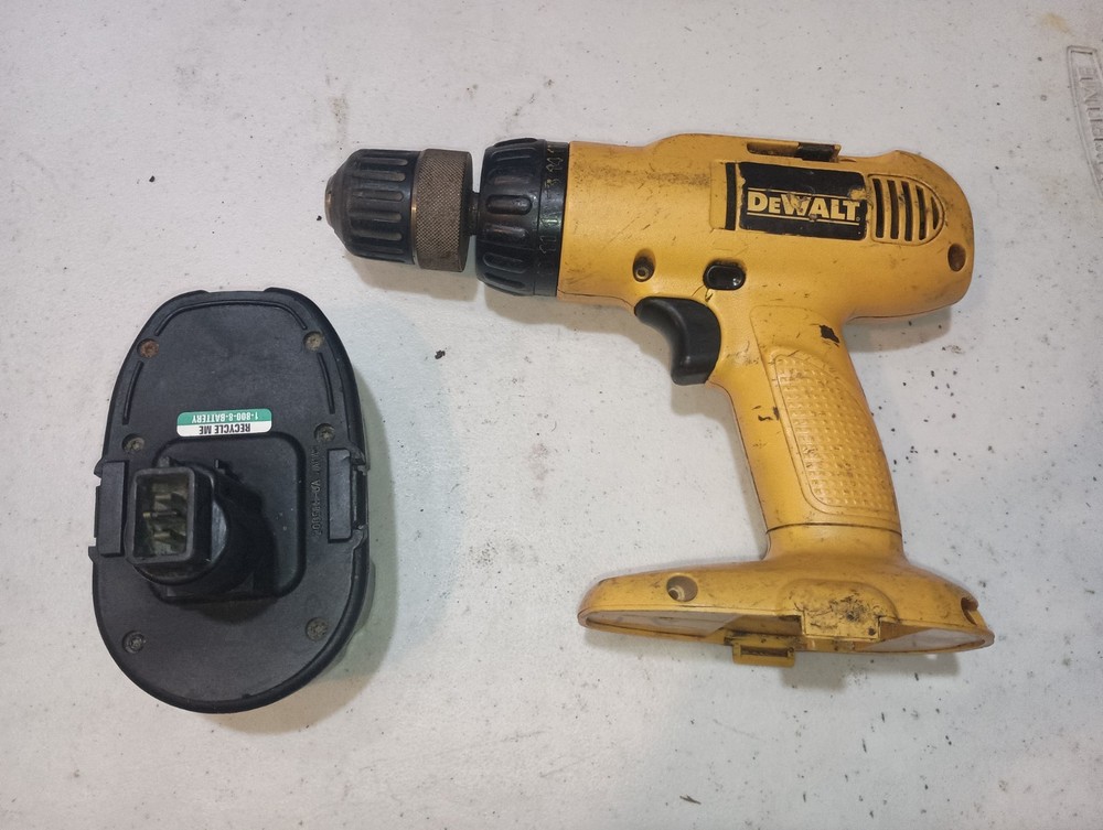 DEWALT Dw958 Drill
