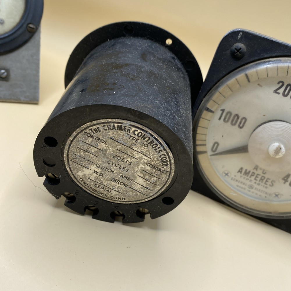 vintage electric gauge set