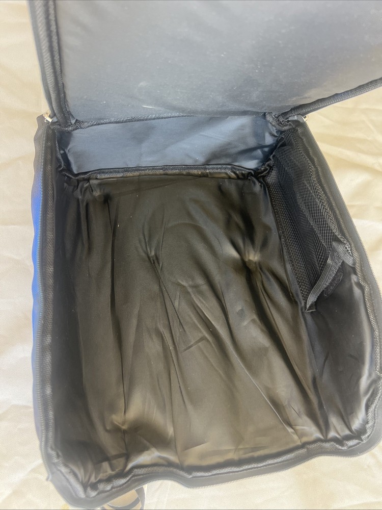 Goodee HD projector With Remote And Connection Cords