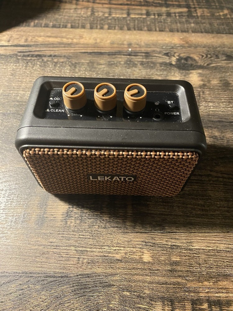 Lekato Mini Guitar Amplifier AG-04