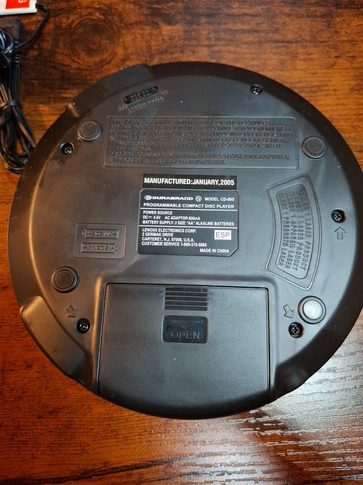 Durabrand 60 Second ESP CD PLAYER CD-895 complete New Without Box