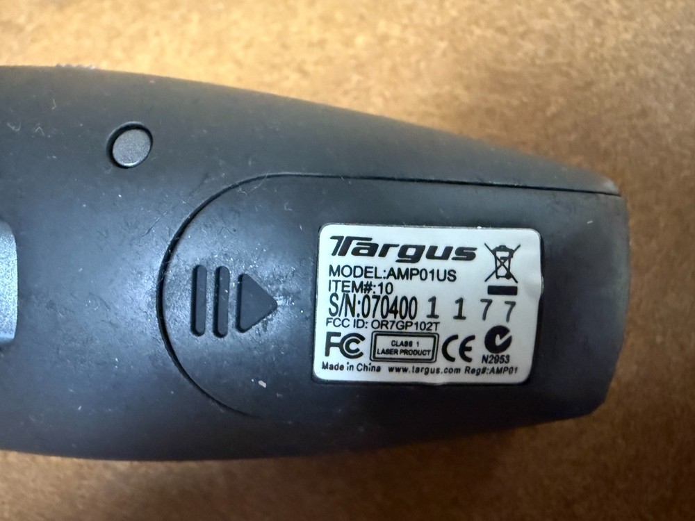 Targus AMP01US Wireless Multimedia Presenter Device Remote Only