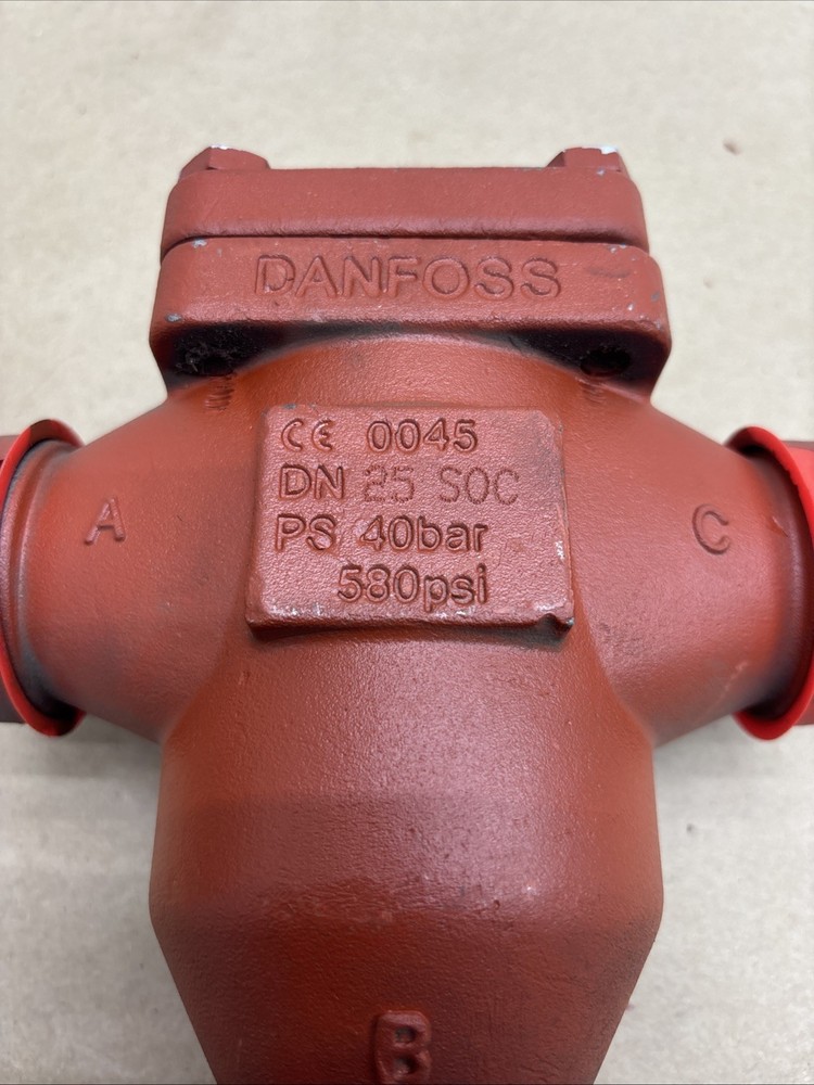 Danfoss 148H0504 Temperature Regulating Valve DN 25 in Socket Weld Conn