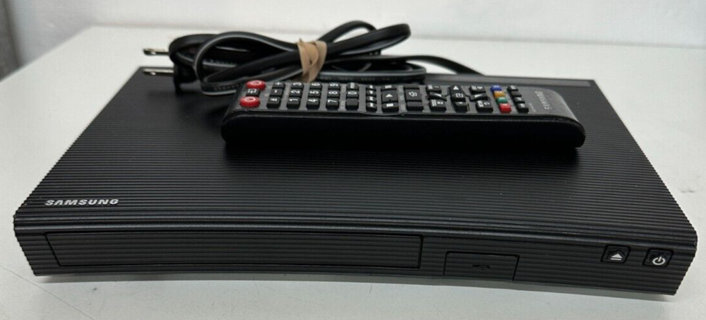 Samsung BD-J5100 Smart Streaming Blu-ray Player HDMI Remote Networking Upscaling