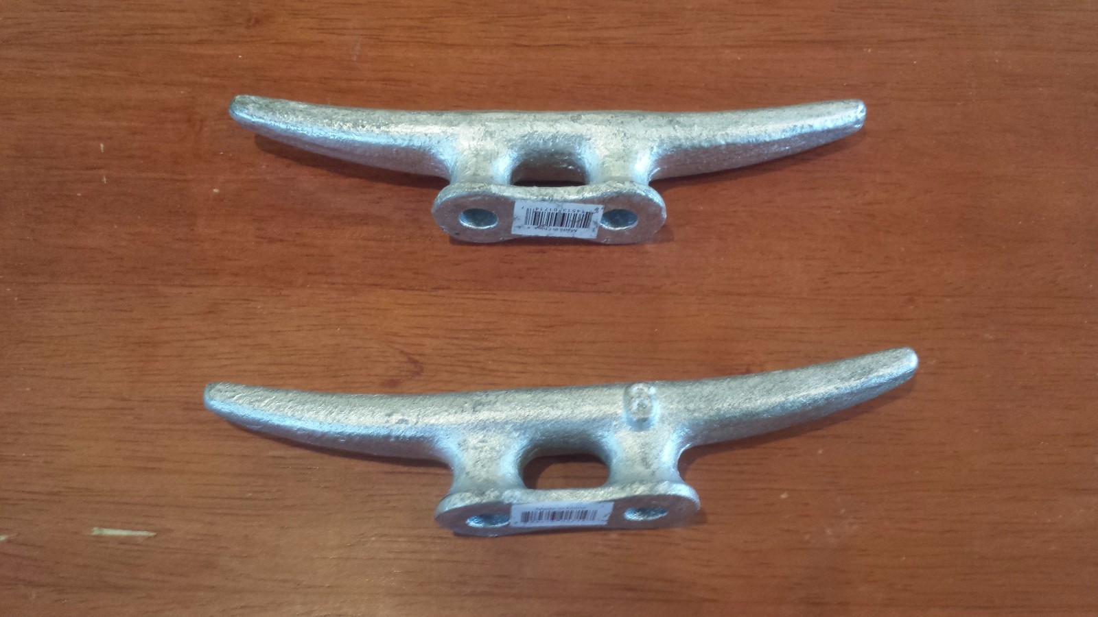 DOCK CLEAT Galvanized 6" - Lot of 2 - NEW! - hexagon mounting holes - six inches