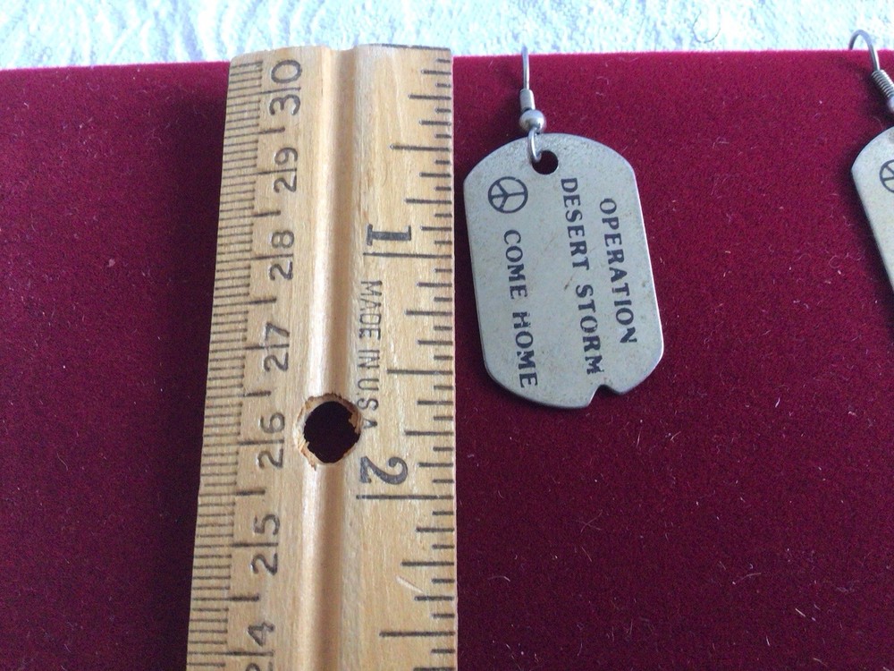 Pair Military Desert Storm Dangle Pierced Earring Nice Condition