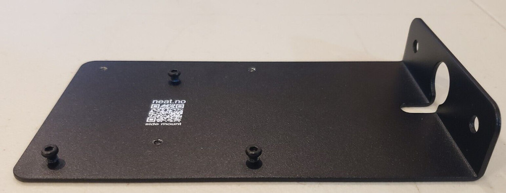 Neat Pad  Side / Mullion Mount