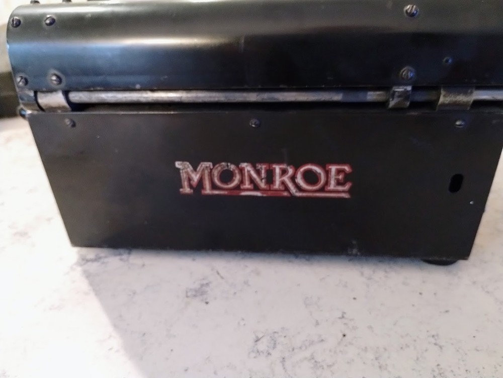 Antique fully working 1918 Monroe Calculator Model G / Adding Machine