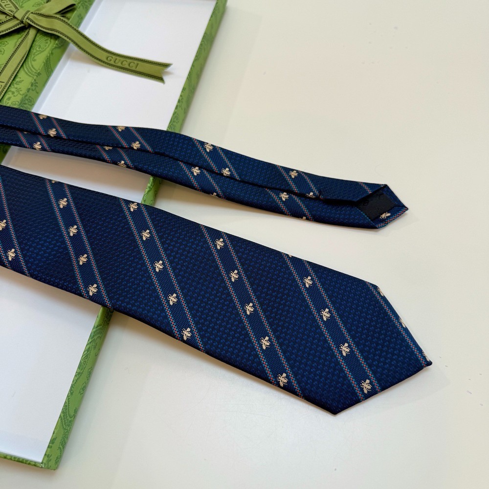 GUCCI Tie Blue silk Width_8CM
