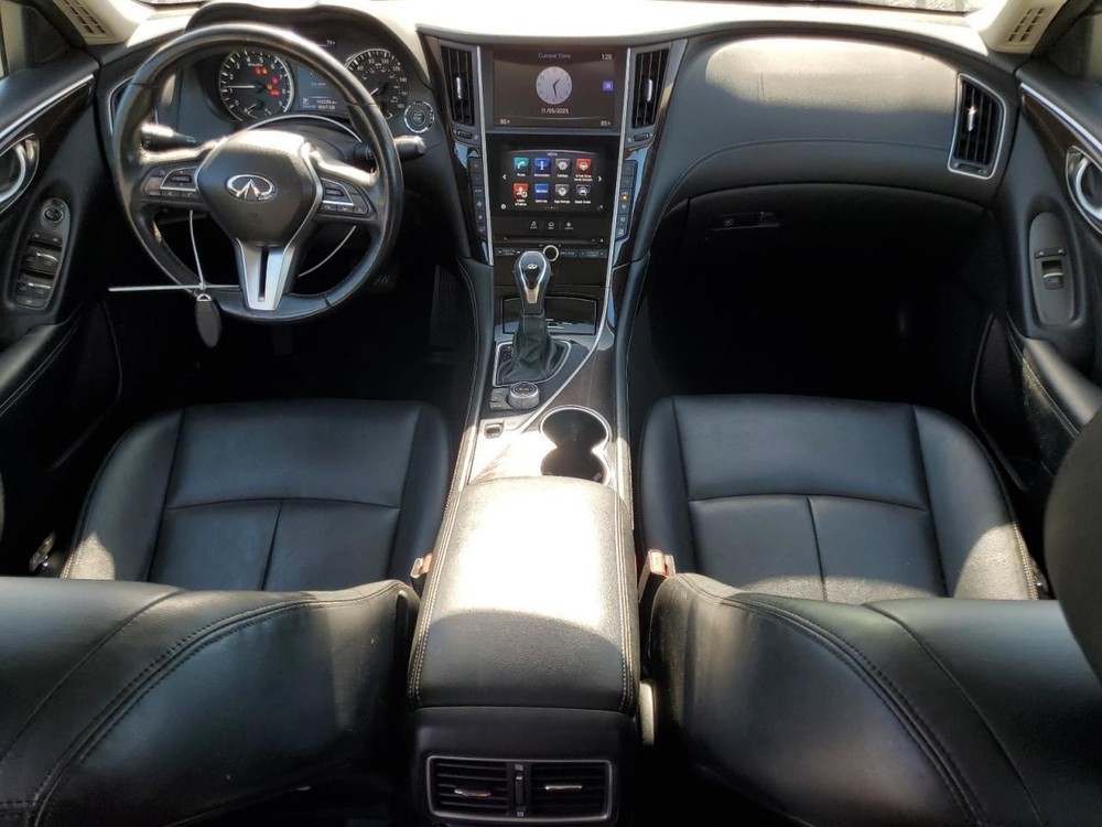 Q50 2018 Glove Box 4959225