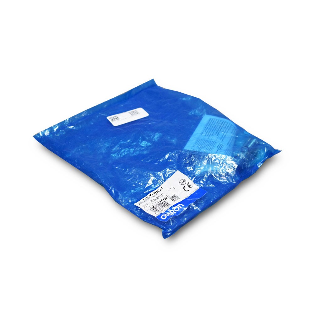 New Omron E3FB-DN11 E3FB-DN12 E3FB-DN13 E3FB-DN21 E3FB-RN11 E3FB-RN12 E3FB-RN21