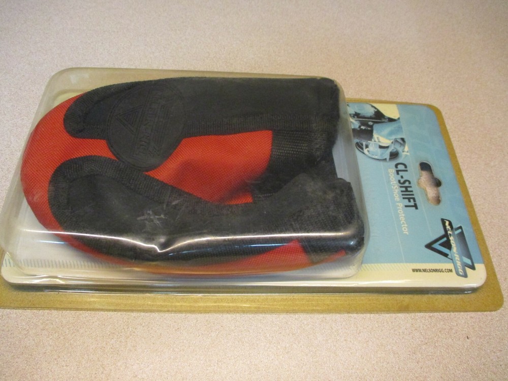 Nelson-Rigg 3430-0215 Shift Boot/Shoe Protector Red