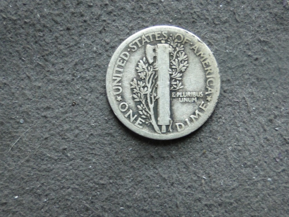 1917 Mercury Dime 26-1322