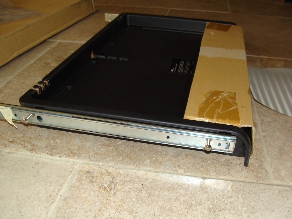 3M UNDERDESK KEYBOARD DRAWER