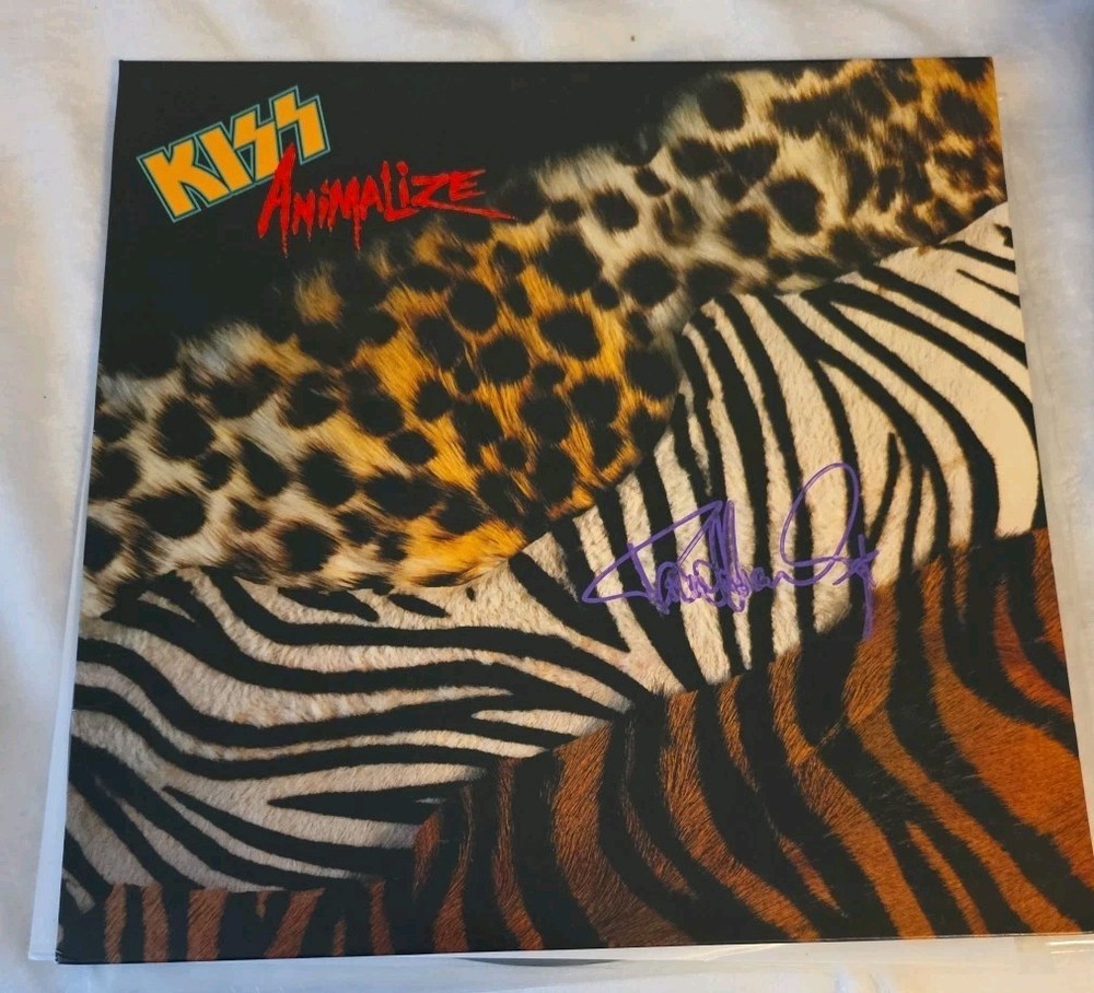 KISS PAUL STANLEY signed ANIMALIZE LP Purple Signature Autograph