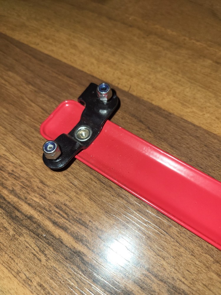 New Durable Red Steel Flag Replacement For Missing/Broken Mailbox With Hardware