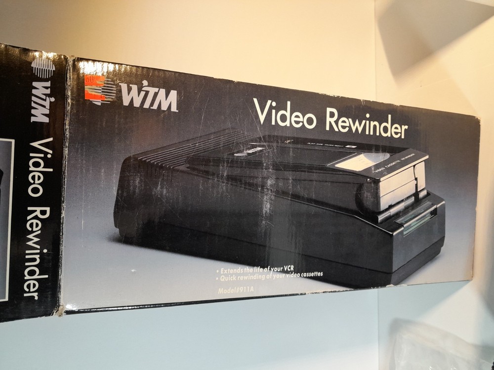 WTM VHS Video Rewinder w/ AUTO STOP & EJECT (Model: 911A) AC Powered DESCRIPTION