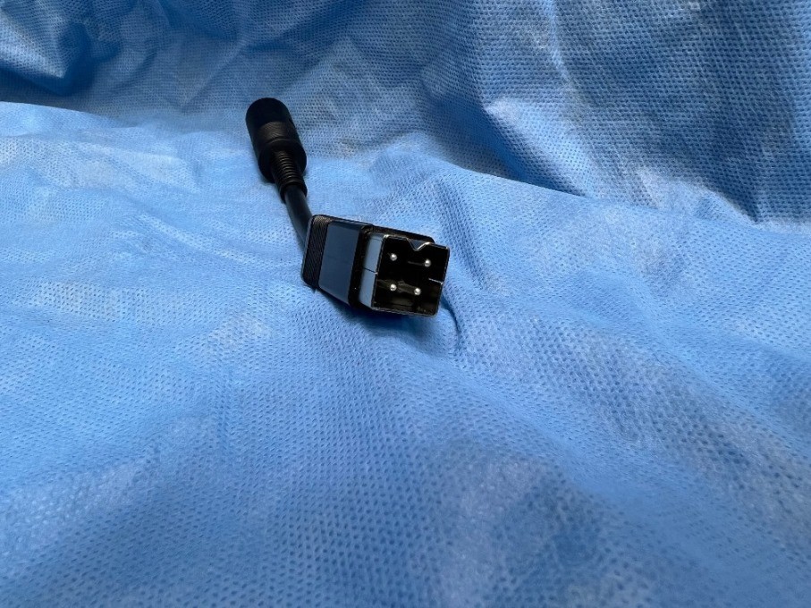 Commodore PSU Adapter - C64 - to - Plus/4