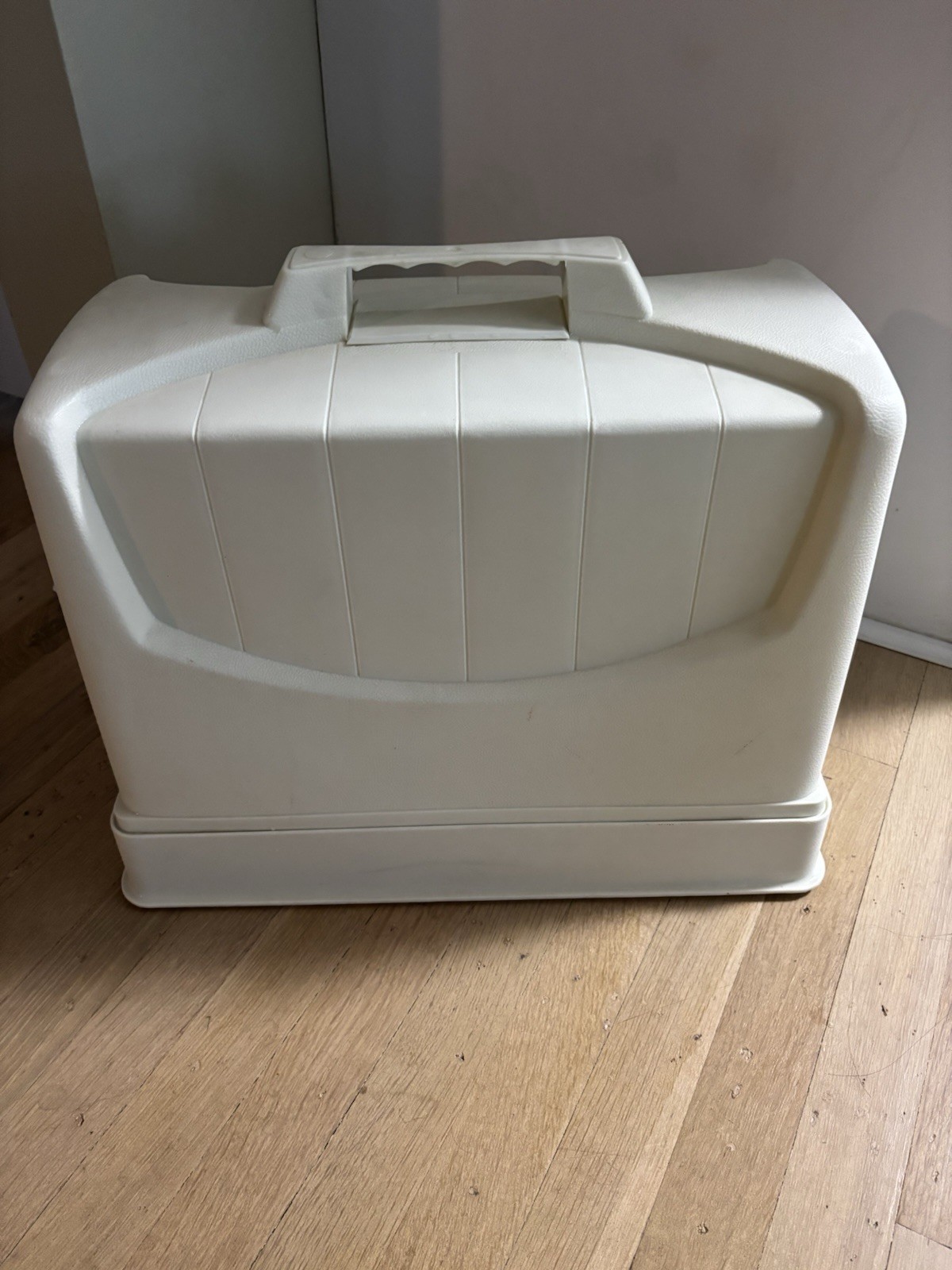 Vintage Sewing Machine Hard Storage Carrying Case Heavy Duty! Fits Most Machines