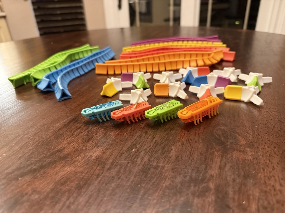 Hexbug Flash Nano Single Interactive Sensory Vibration Toy for Kids Used