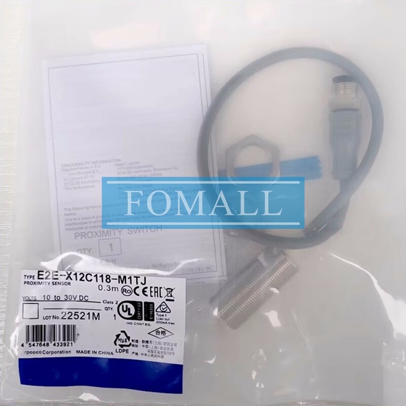 1Pcs New Proximity switch sensor E2E-X12C118-M1TJ 0.3M