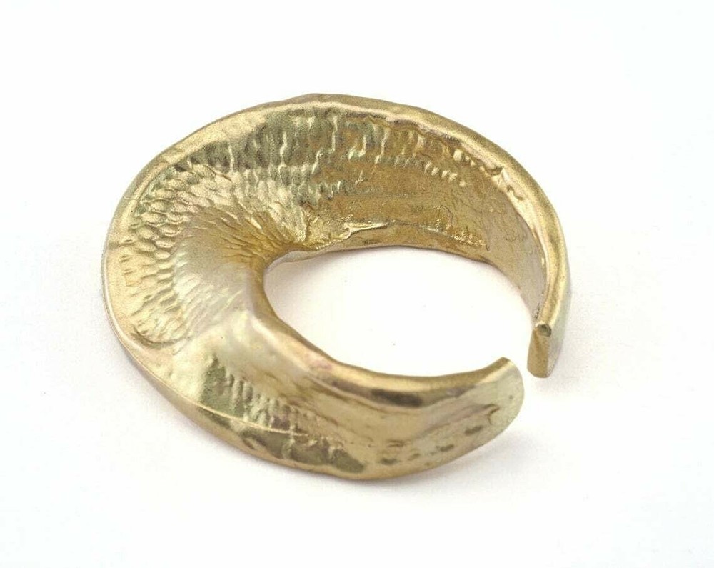 Adjustable Ring Raw brass (19mm 9US inner size - Adjustable ) OZ2745