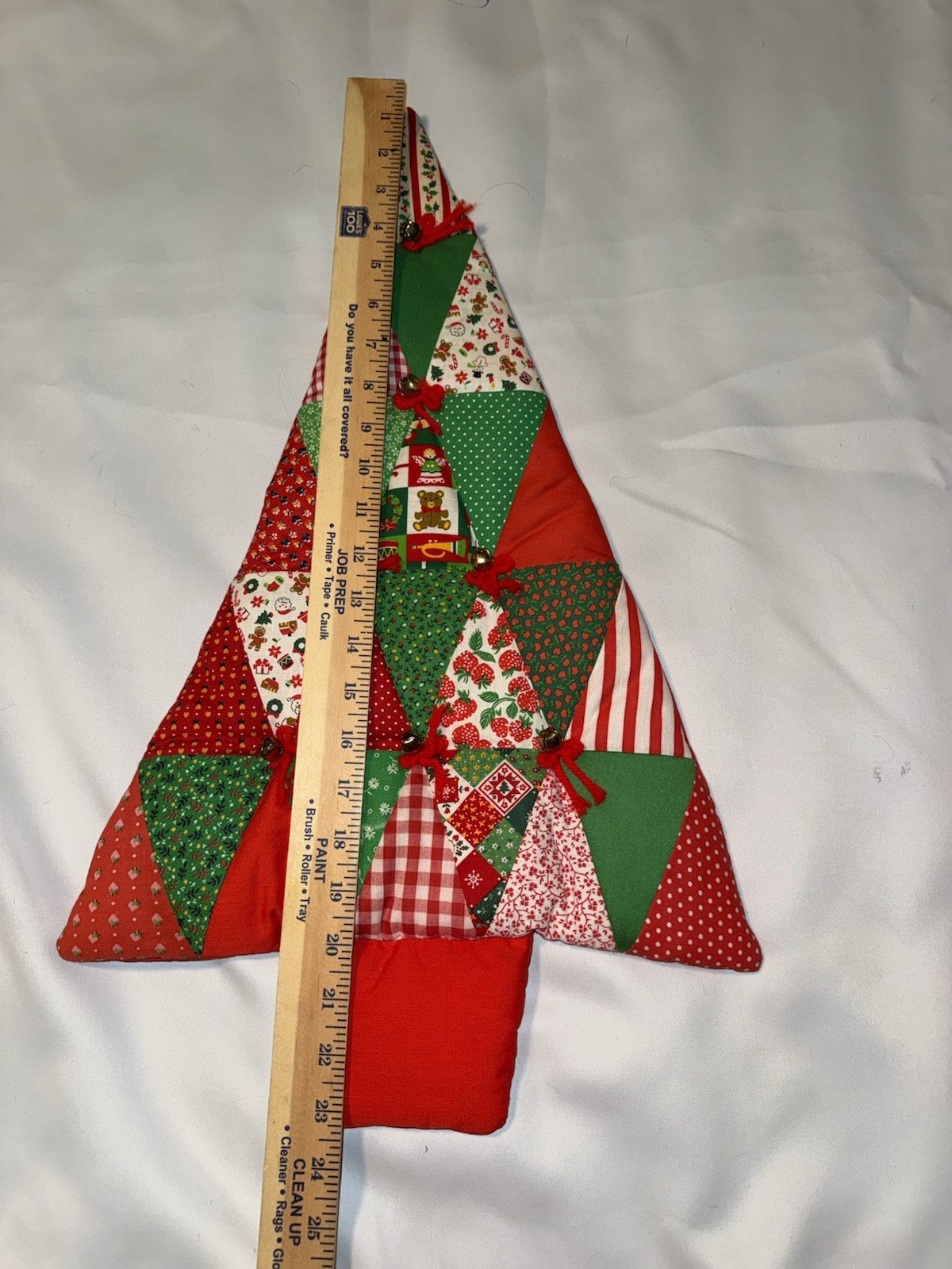 Quilted Christmas Tree Patchwork Wall Hanging Handmade Decor Retro Vintage 24”