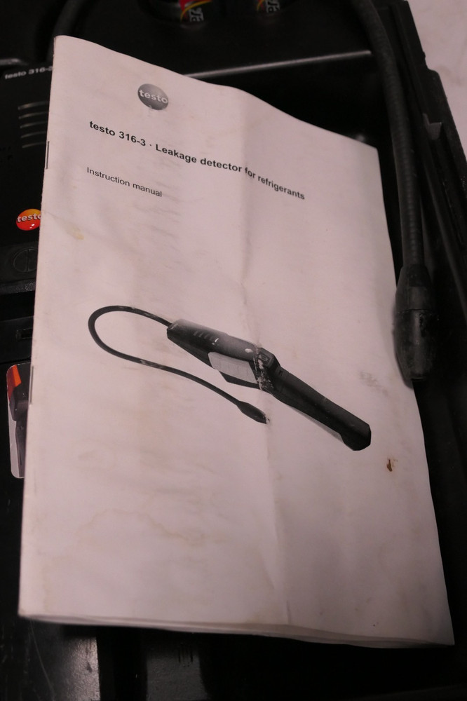Testo 316-3 Leak Detector with case