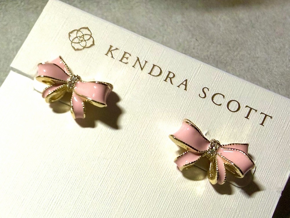 🎀NEW Kendra Scott 🎀x LoveShackFancy 🎀Pink Bow Gold Stud Earrings