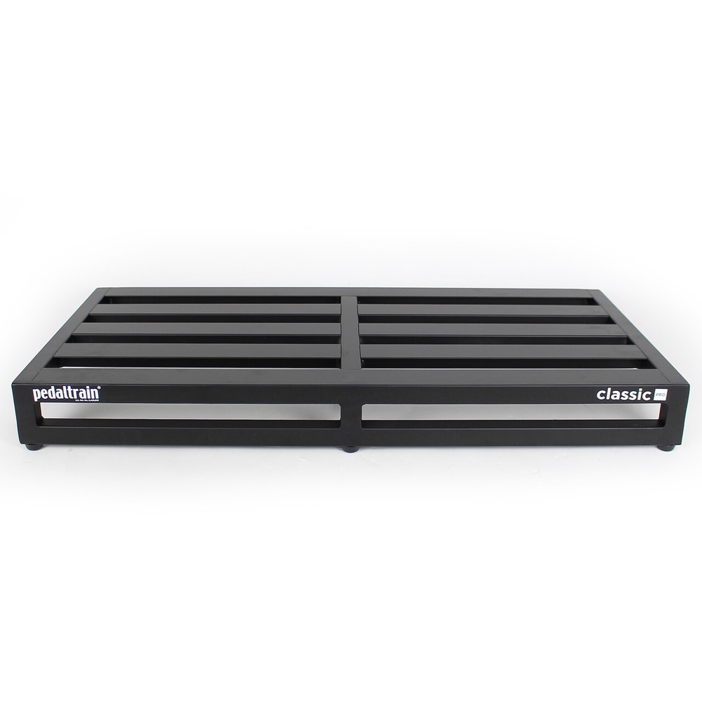 Pedaltrain Classic Pro Pedalboard with Reinforced Soft Case