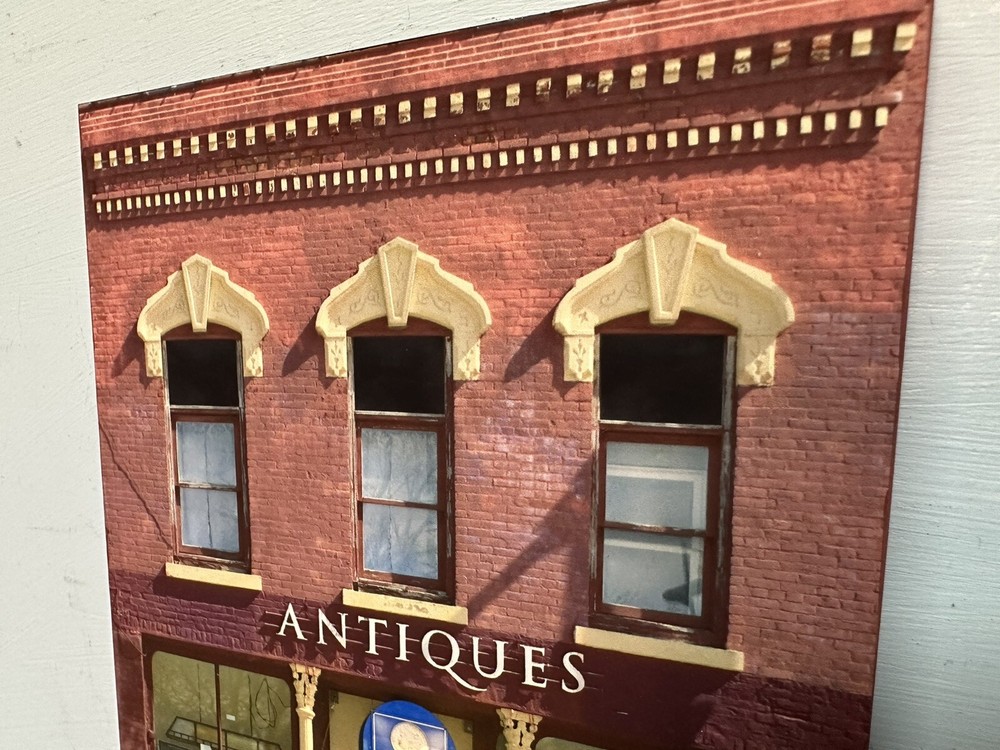 HO Scale ANTIQUE STORE - Building Flat/ front w/LED - scratch built