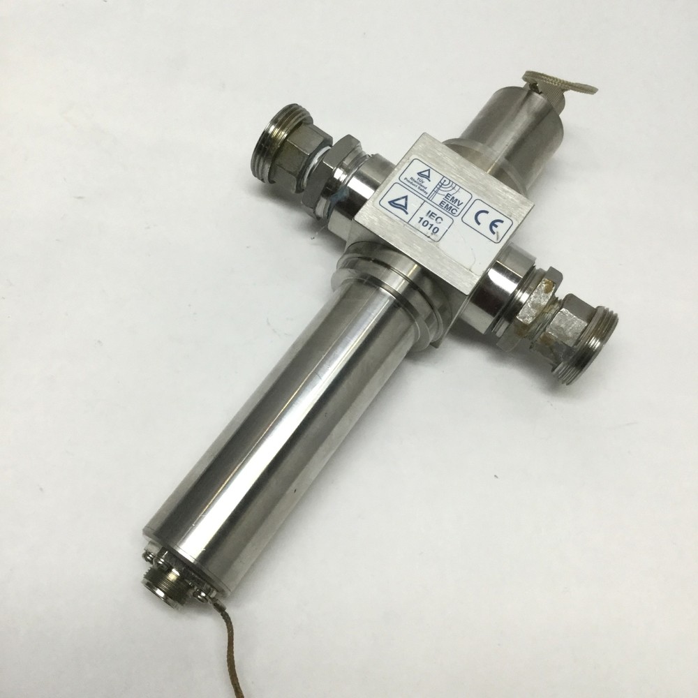 Wedgewood AF44VEQHNN4D4-C Flow-Through Inline Optical UV Analyzer Sensor, 1" NPT