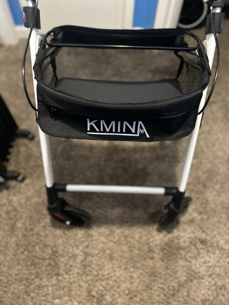 KMINA PRO Lightweight Rollator With Storage And Tray