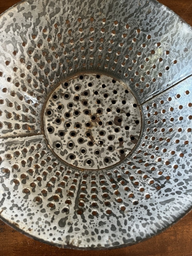 Vintage Graniteware Kitchen Colander Enamelware Strainer Rustic Farmhouse Decor